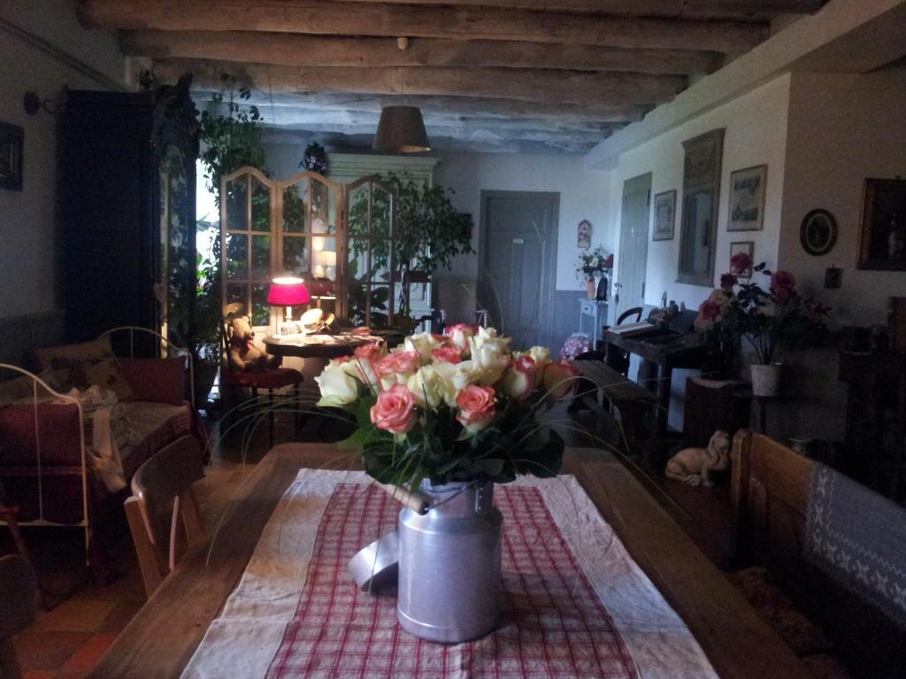 Bed and Breakfast Au Bon Gre D'Hugoline Blanzac  Exterior foto
